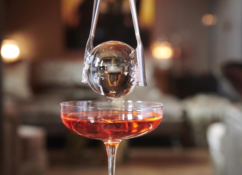 ijsbal-boven-cocktail